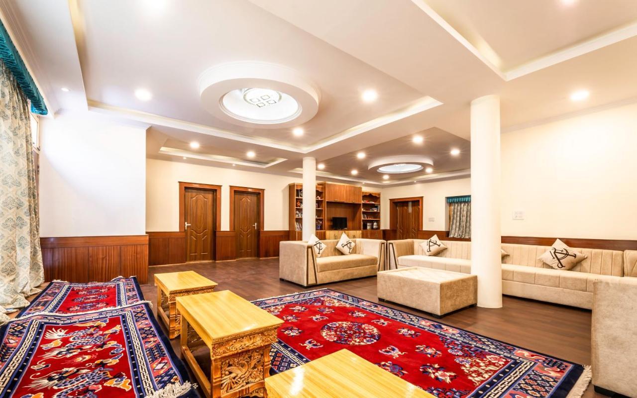 Hotel Alpine Ladakh Лех Экстерьер фото
